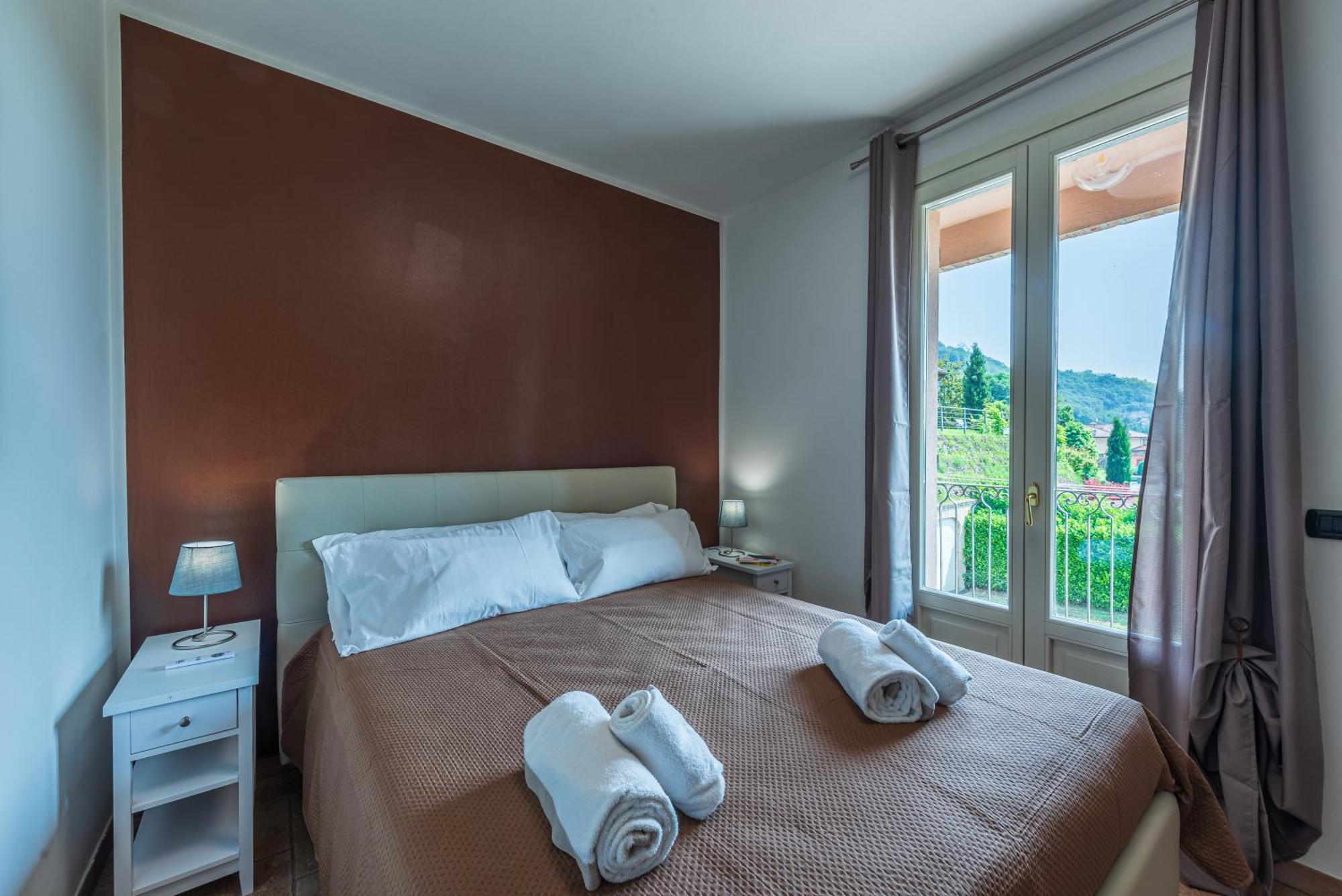 Villa Cornelia , Entire Villa With Private Pool Corneliano d'Alba Extérieur photo